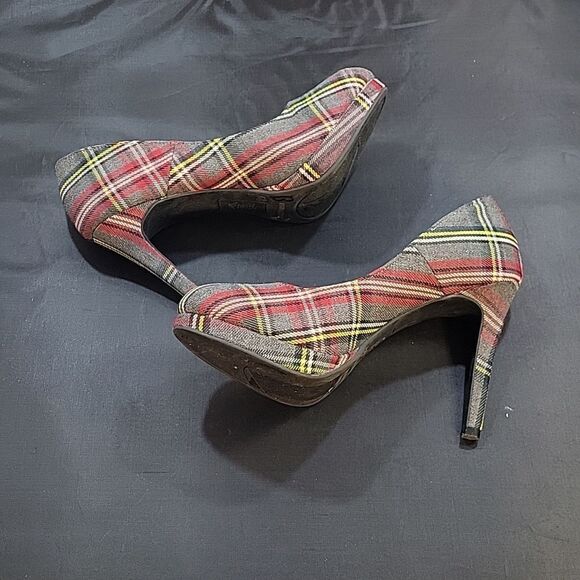 FIONI ROUND TOE SLIP-ON STYLE HIGH HEEL STILETTOS PUMP - Picture 8 of 16